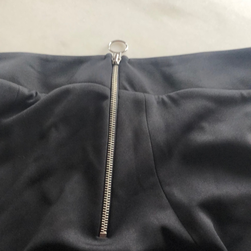 Skirt - Picture 3 of 3